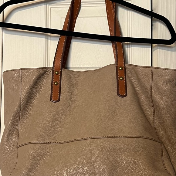 FOSSIL Zoey Luxury Designer Leather Large Tote Shoulder Handbag - Picture 2 of 16